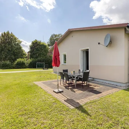 Zum Alten Doktorhaus * Redefin