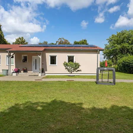 Zum Alten Doktorhaus * Redefin
